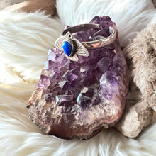 Load image into Gallery viewer, Messenger of Peace - Fire Opal
