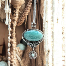Load image into Gallery viewer, Urban Moon - Amazonite
