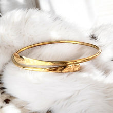 Load image into Gallery viewer, Bohème Brass Bangle (L)
